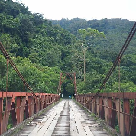 Casa Mora B&B Cartago Kültér fotó